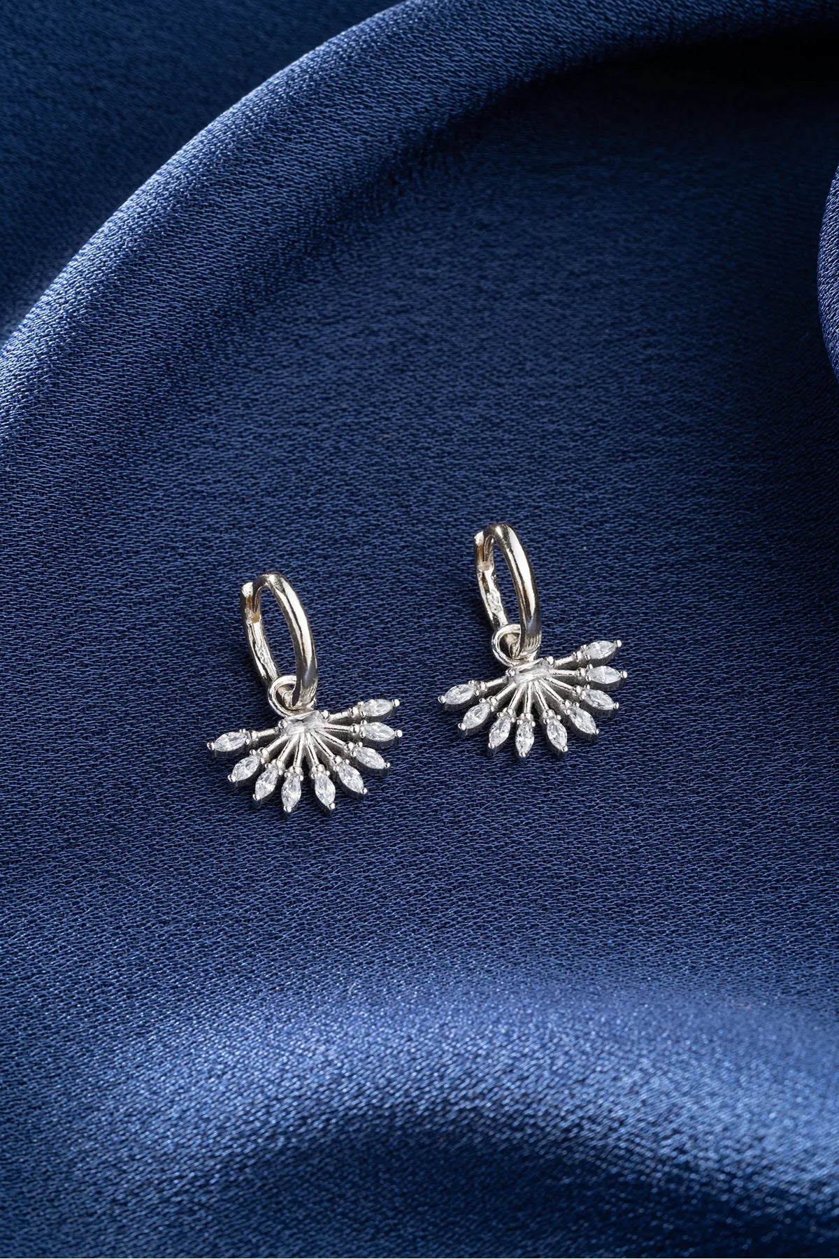 Sunburst Oorbellen – 925 Zilver & Verguld met Zirkonia