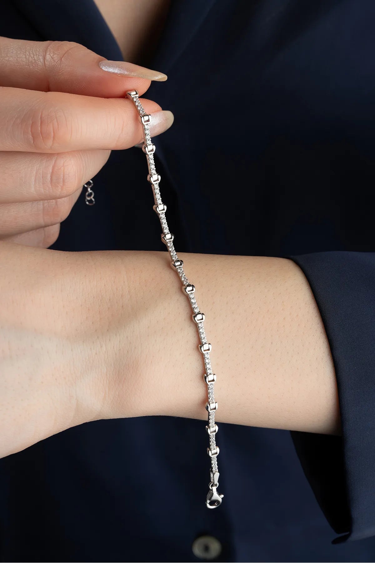 Spark Zirconia Bracelet-By Lydian