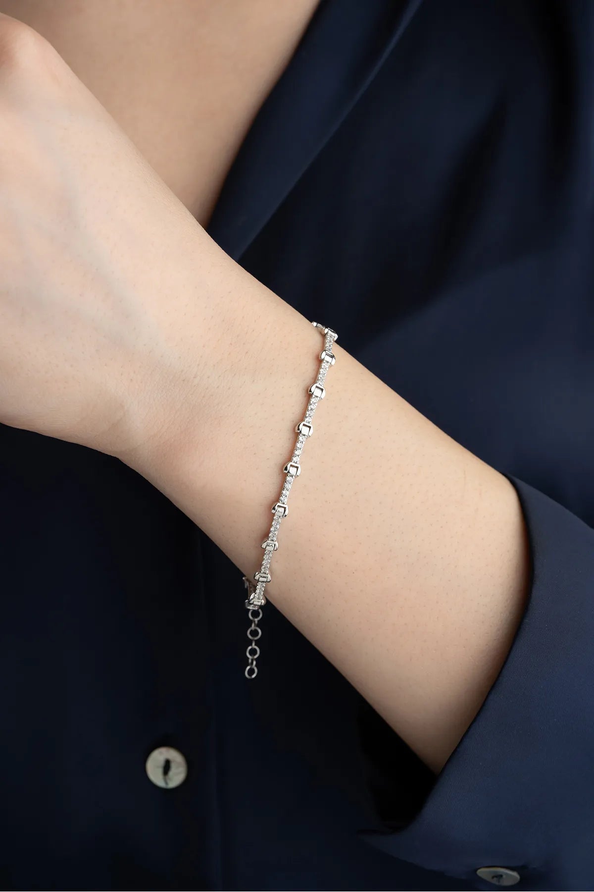 Spark Zirconia Bracelet-By Lydian