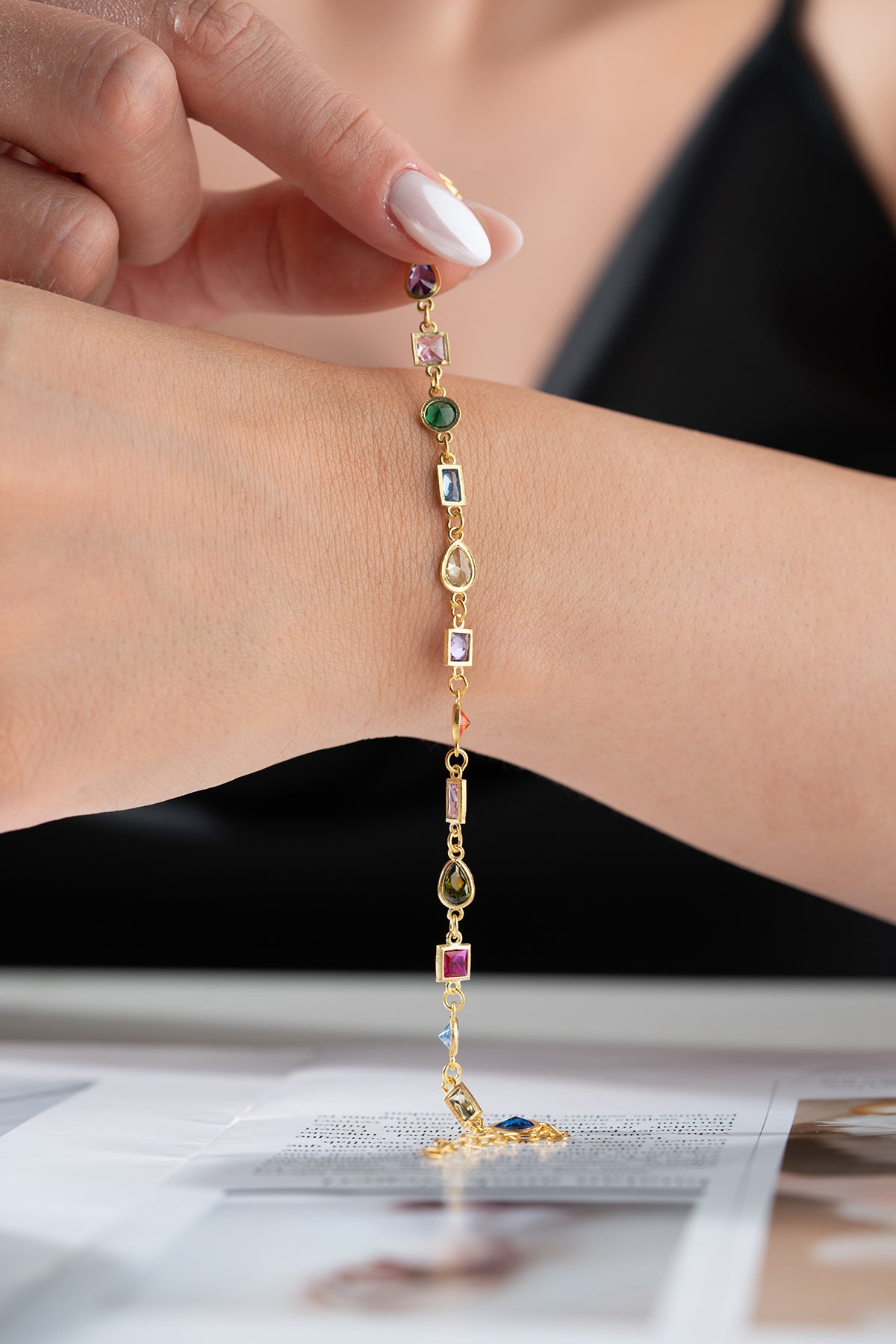 Seranay Meer-kleurige Steen Armband – Verguld