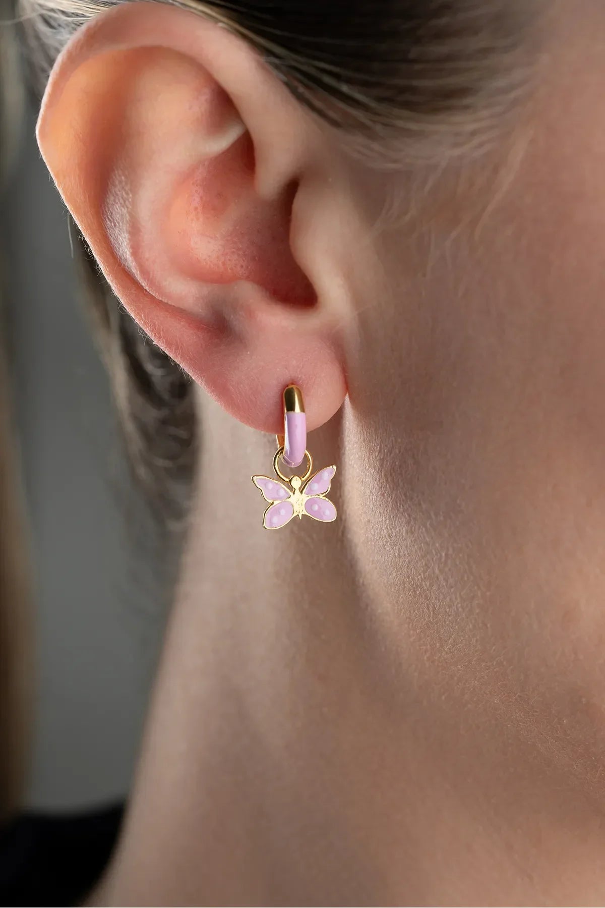 Kinderoorbellen met Vlinder – 925 Sterling Zilver & Emaille