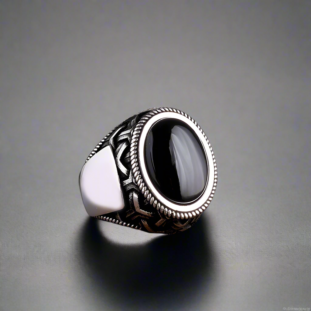 Silbermännerring mit Onyx