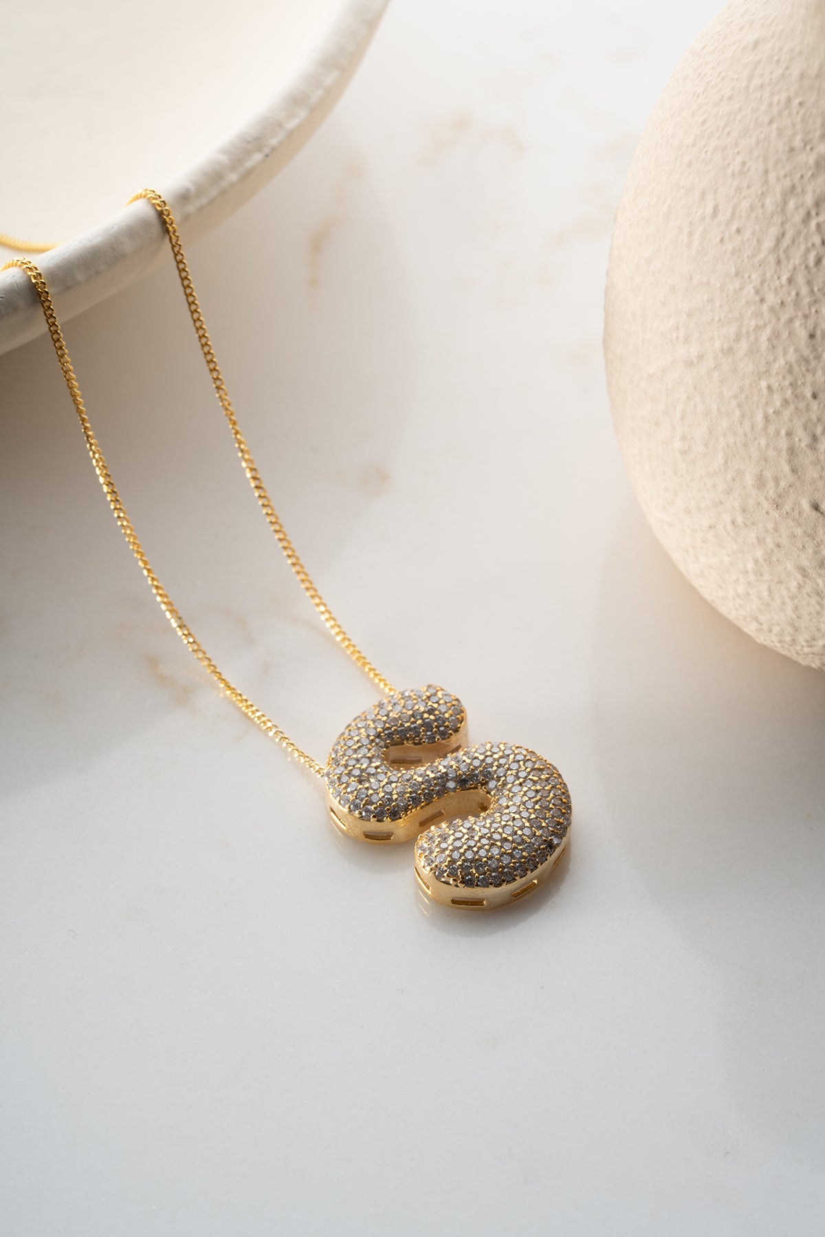Ballon Letter Ketting – 925 Zilver – Met Zirkonia Steentjes