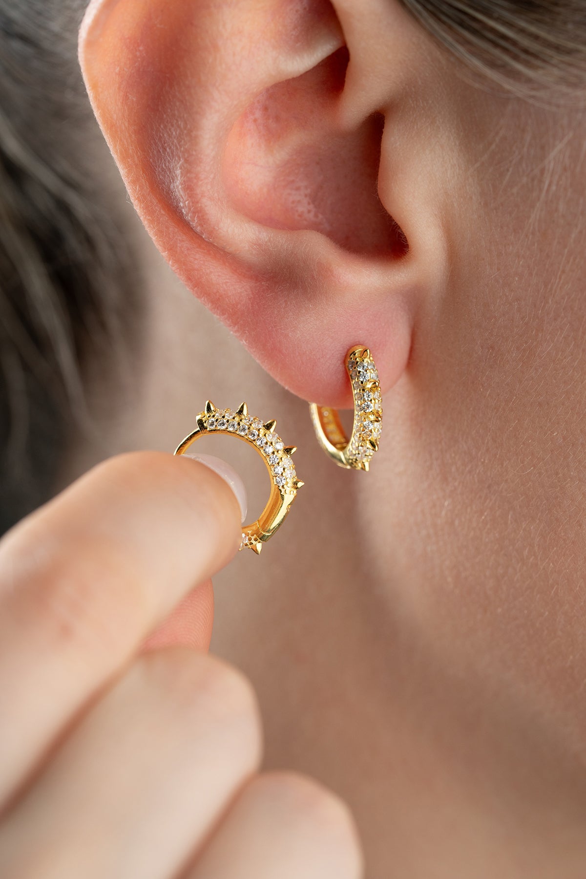 Stellar Spike Oorringen - Zirconia Spikes on Hoops