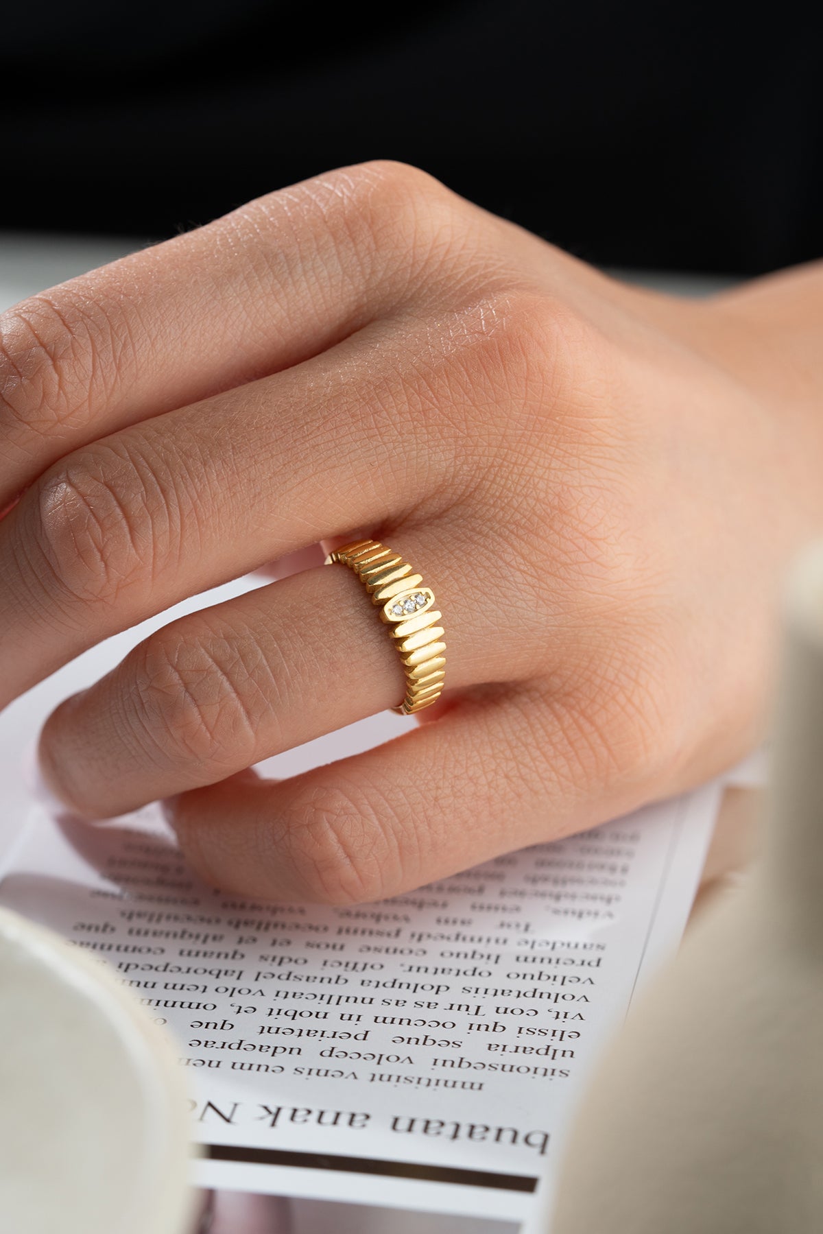 Elegante Ring met Steen – 925 Zilver
