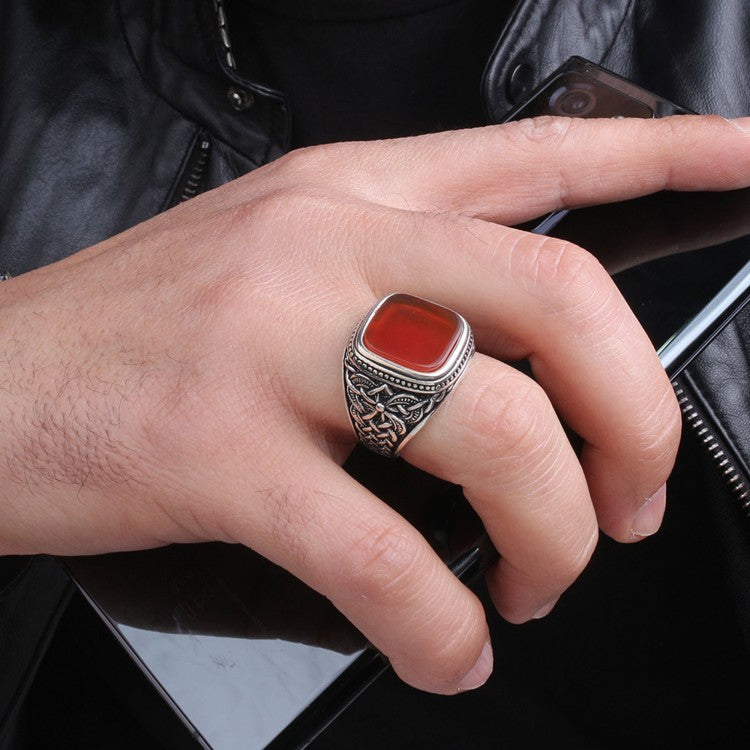 Silver men's ring with agate stone