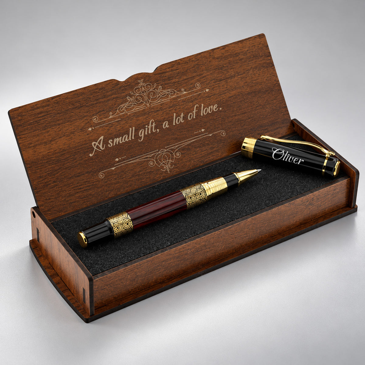 Personalisierter Stift – Schreibset mit gravierter Holzbox
