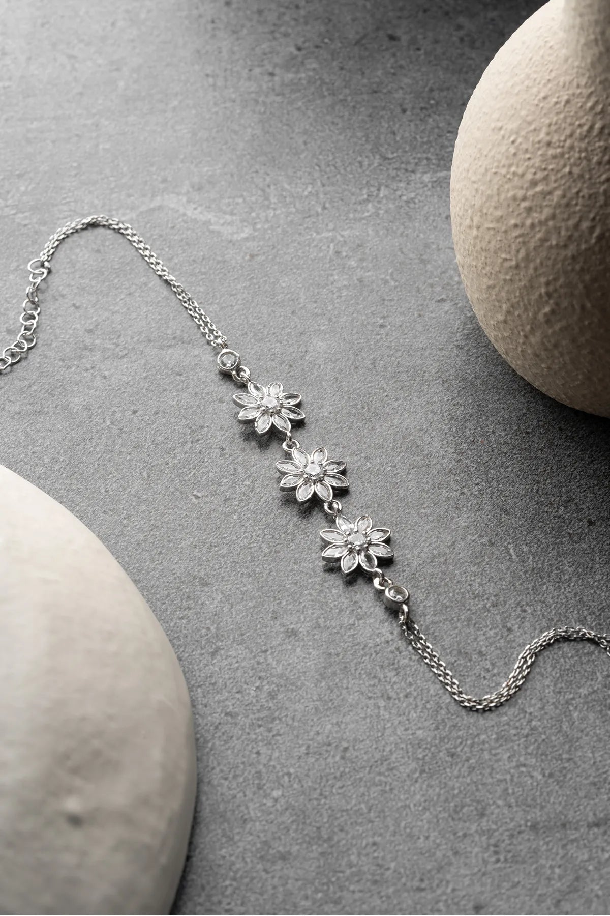 Lotus Glow Bracelet - 925 Silver - Bylydian