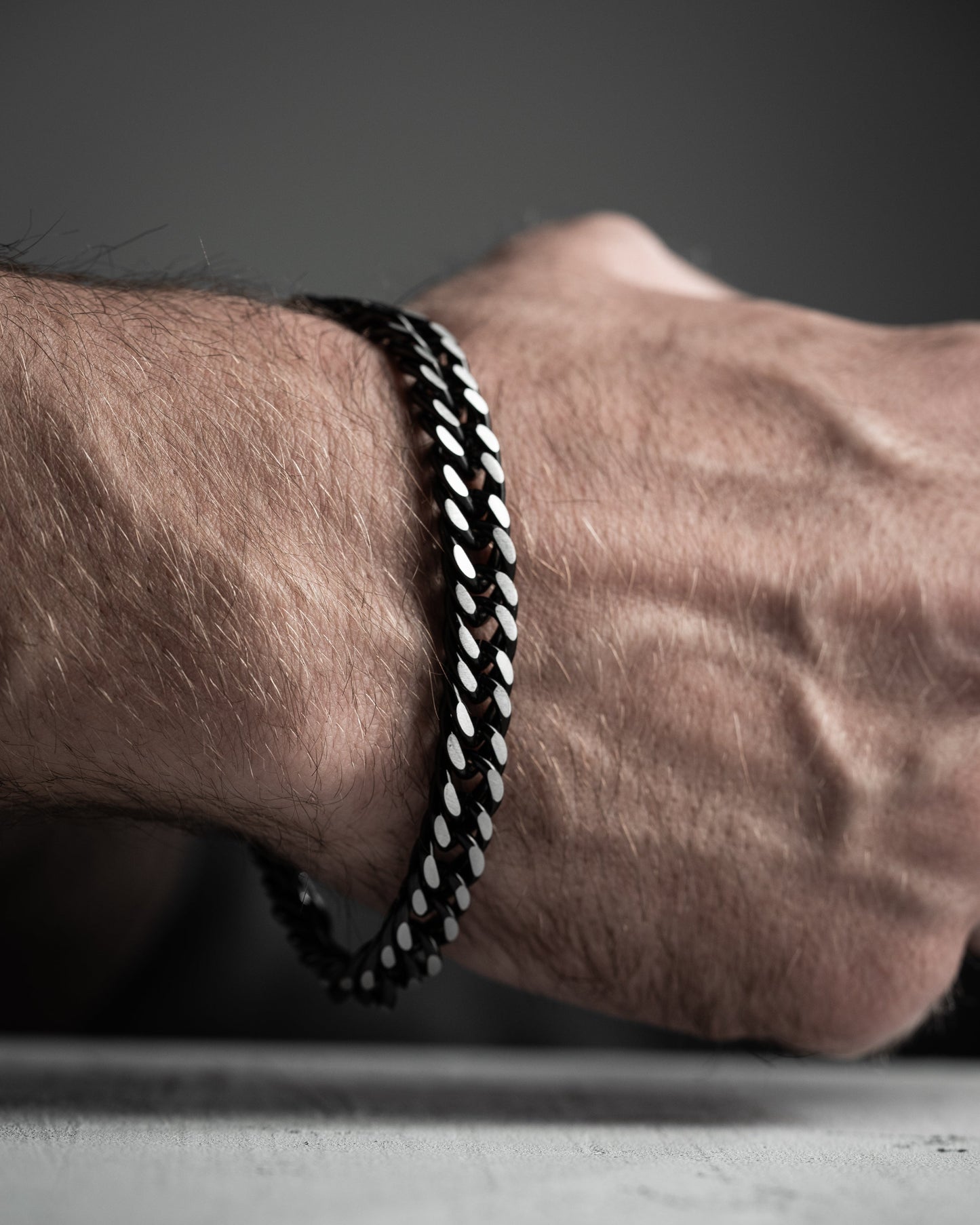 Zwarte Stalen Herenarmband