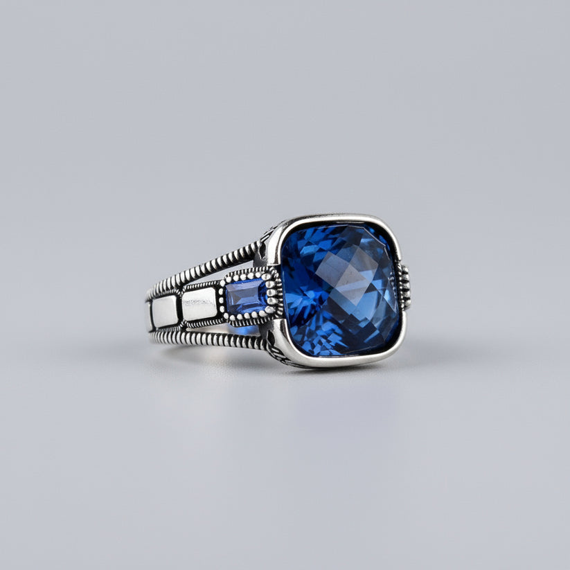 925 Zilveren Herenring met Blauwe Steen