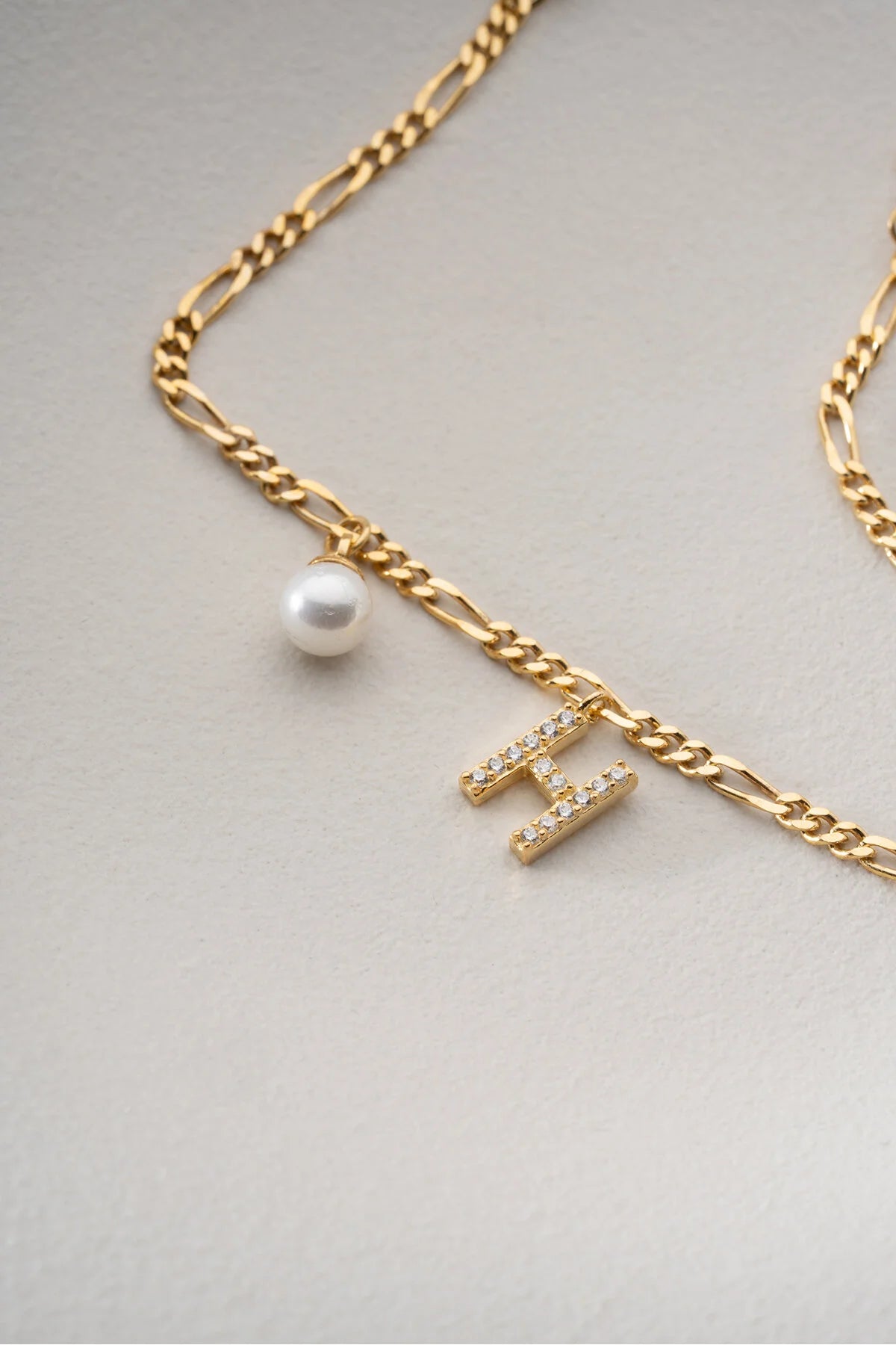 Figaro Chain Initial & Pearl Bracelet | 925 Sterling Silver