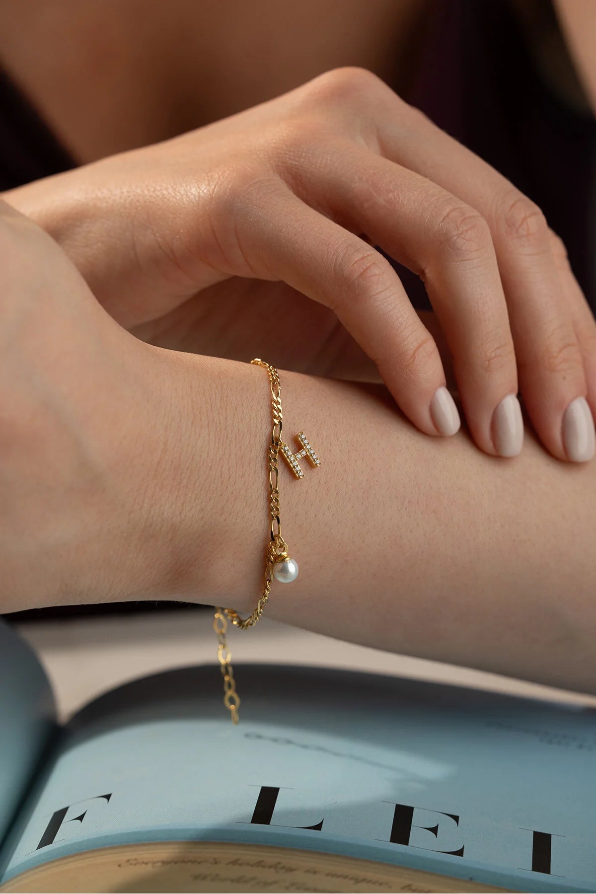 Figaro Chain Initial & Pearl Bracelet | 925 Sterling Silver