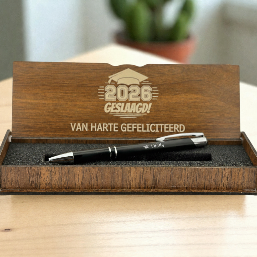 Persoonlijk Gegraveerde Balpen in Houten Doos - Geslaagd Cadeau