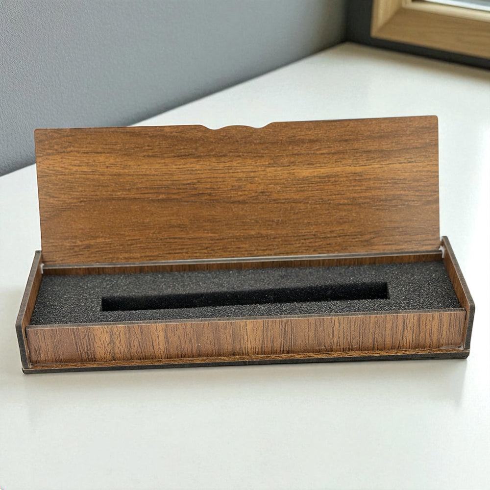 Gravierte Holzkiste 20 cm x 6,7 cm