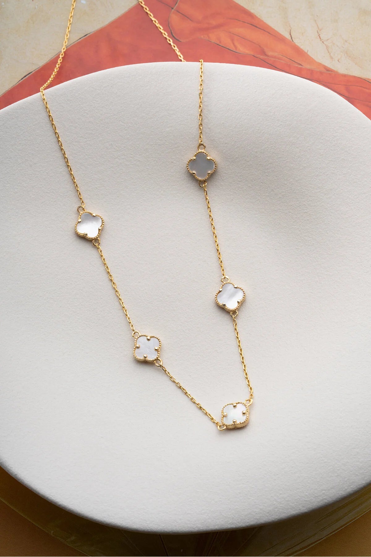 PureClover 925 – Vergulde Ketting met Witte Klavertjesvier 1