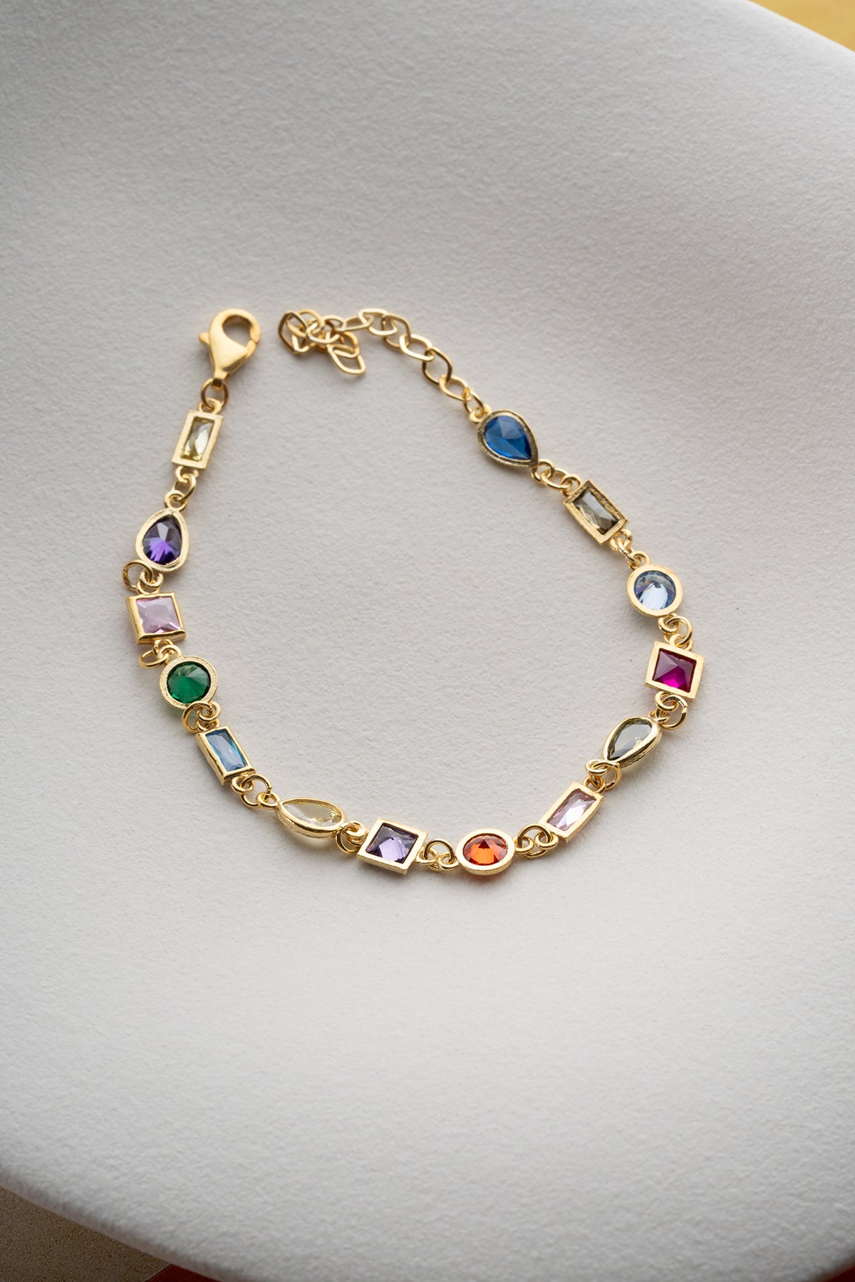 Seranay Meer-kleurige Steen Armband – Verguld