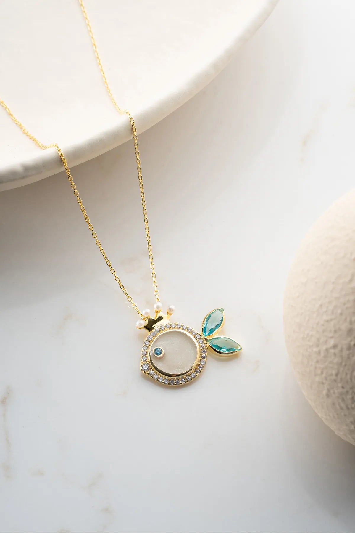 925 Sterling Zilveren Vis Ketting met Emaille en Kroon
