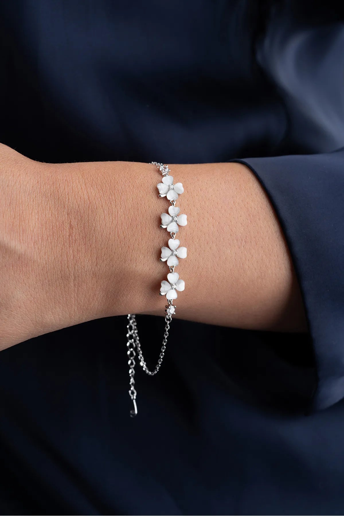 925 Sterling Zilveren Armband met 4 Moeder-van-Parel Klavertjes
