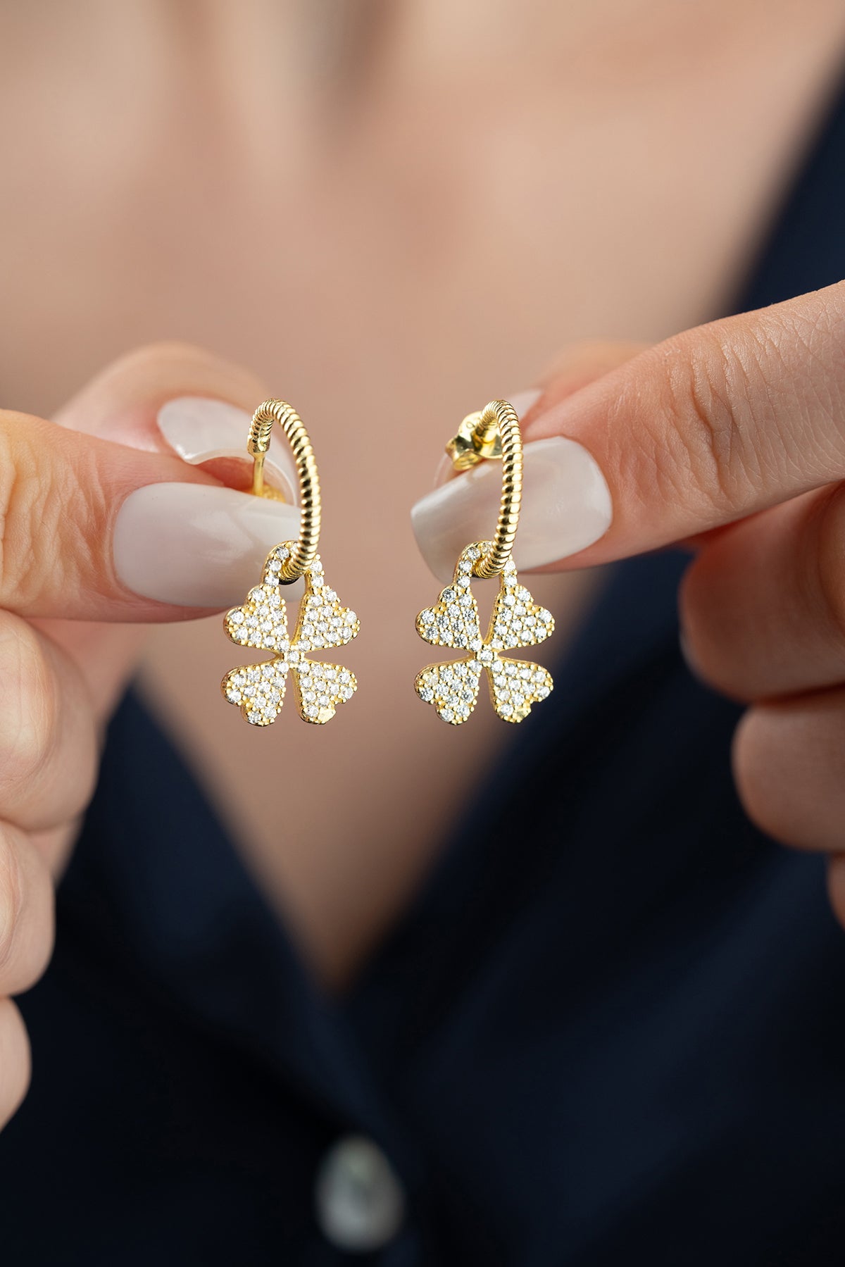 Cloversvier earrings with stones
