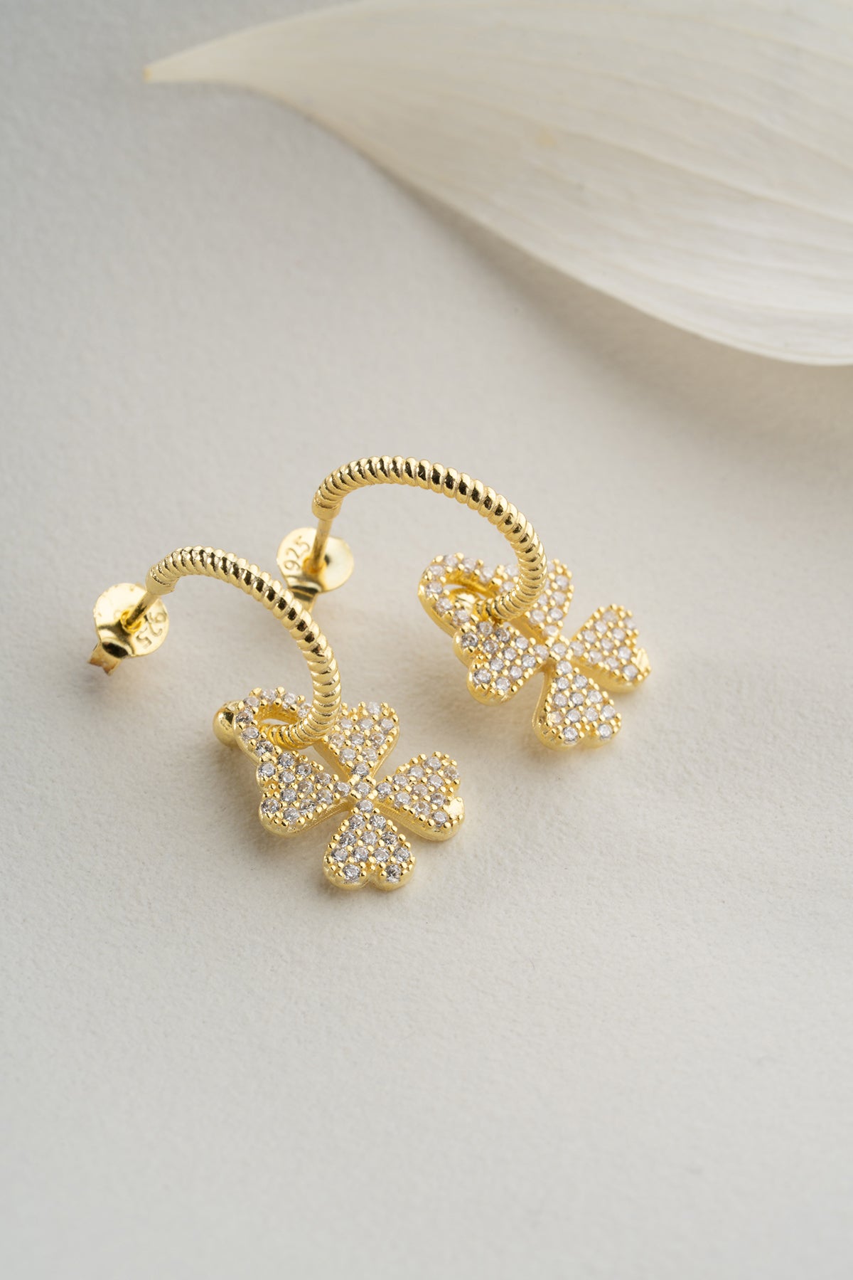 Cloversvier earrings with stones