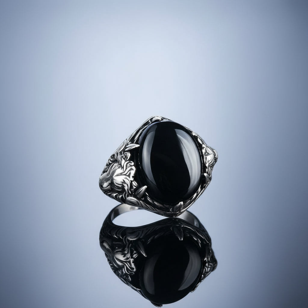 Silver men's ring with Onyx