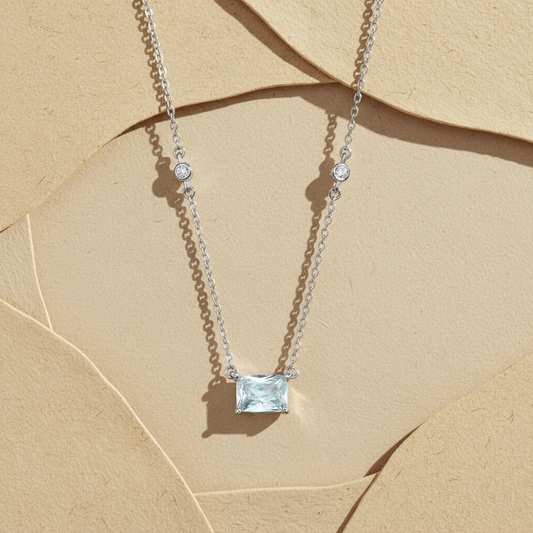 Minimalistische 925 Sterling Zilveren Ketting met Zirkoonsteen