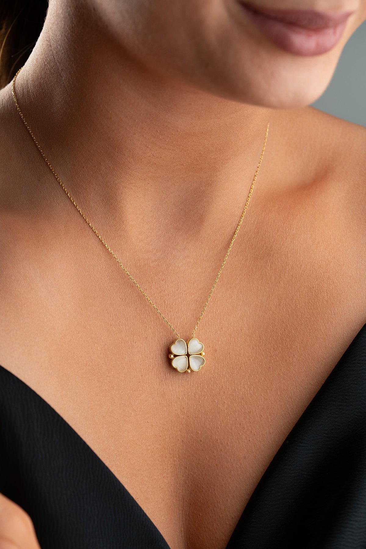 Klaver Ketting met Witte Steen | 925 Zilver