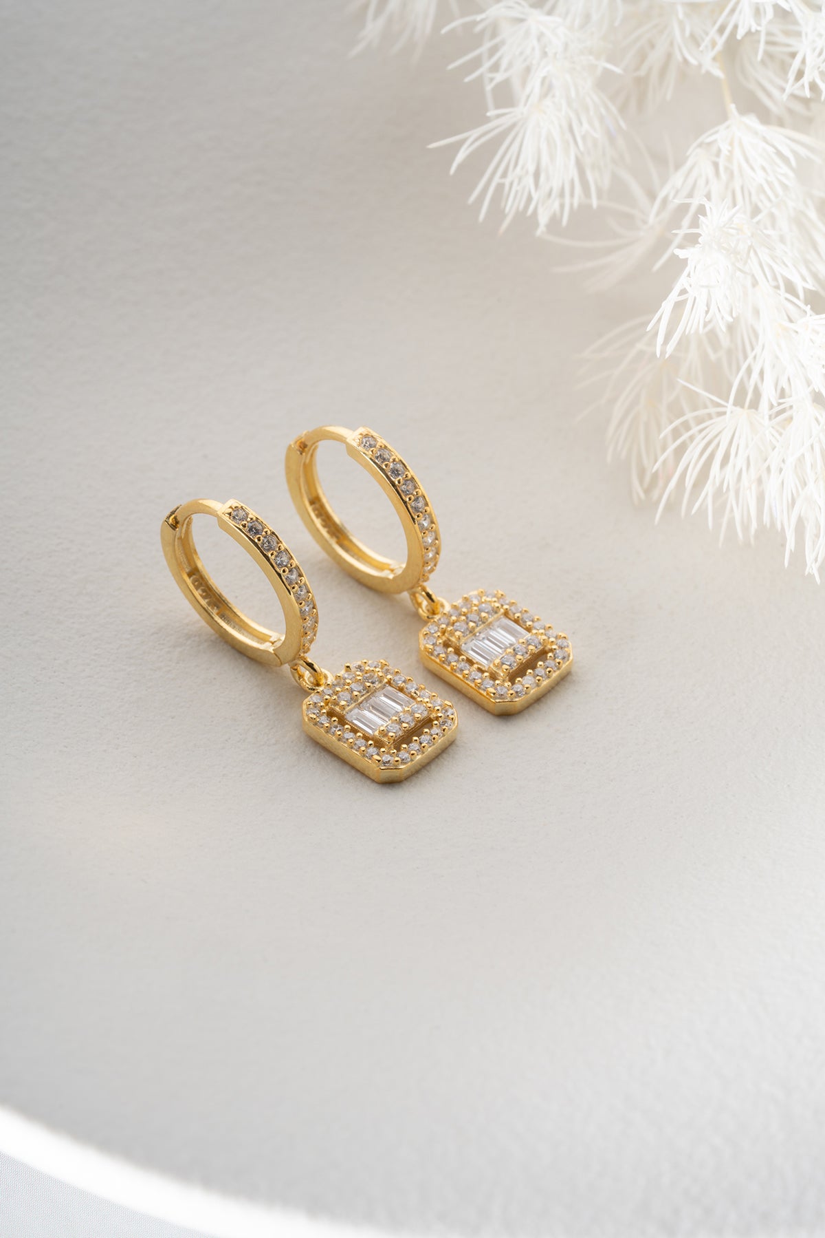 Earrings with Baget Stones