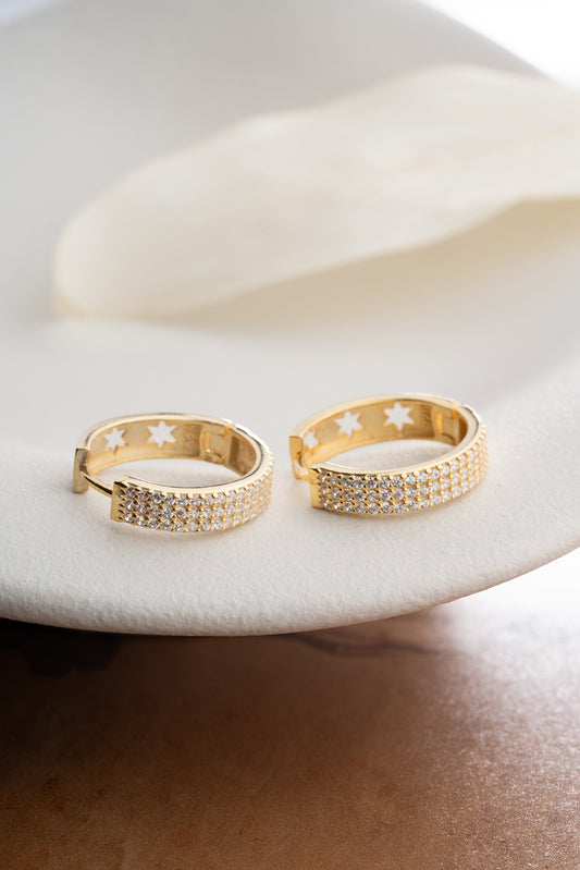 Stella Oorbellen – 925 Zilver – Ster Motief Creolen