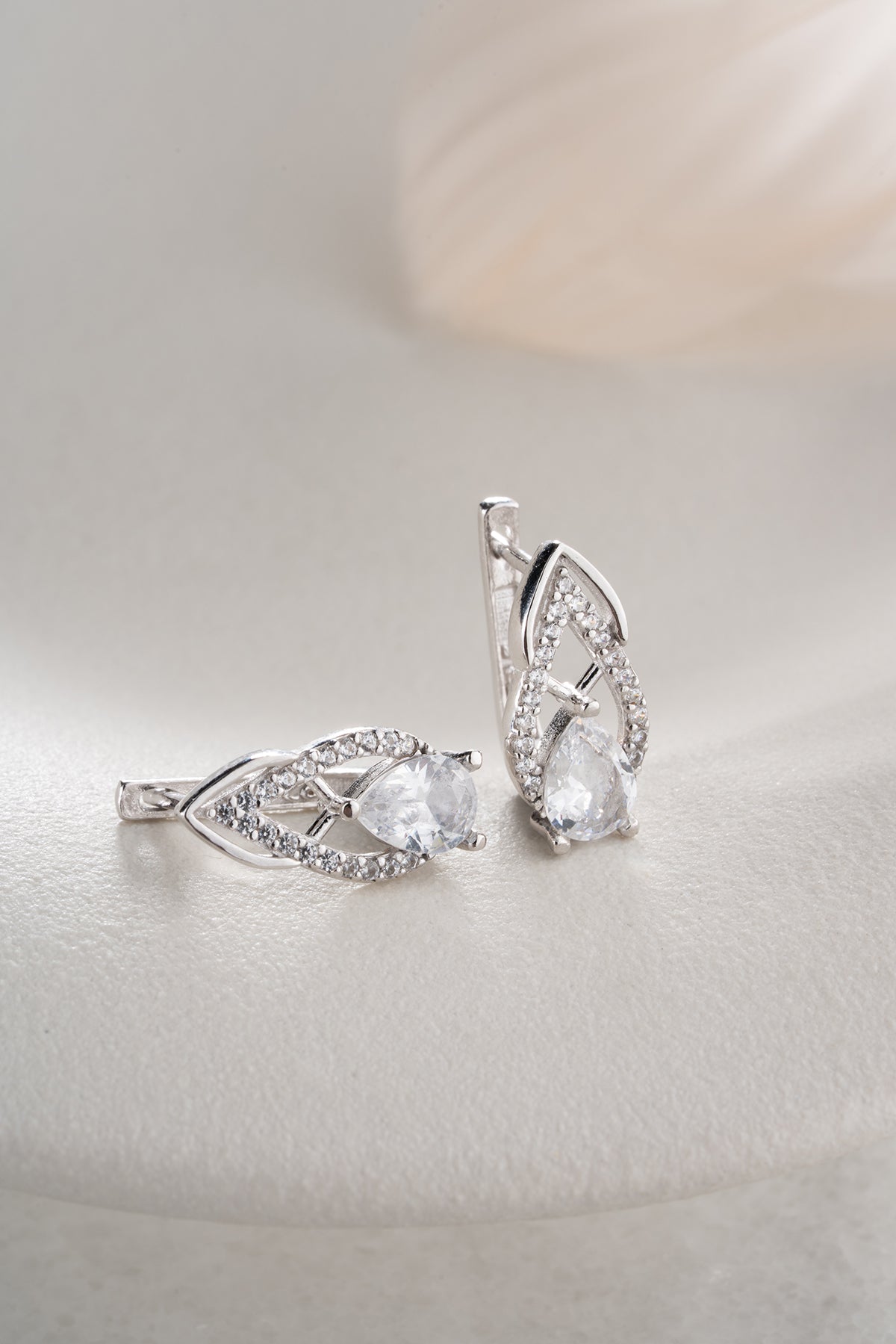 Druppel Oorbellen met Zirkonia | 925 Zilver