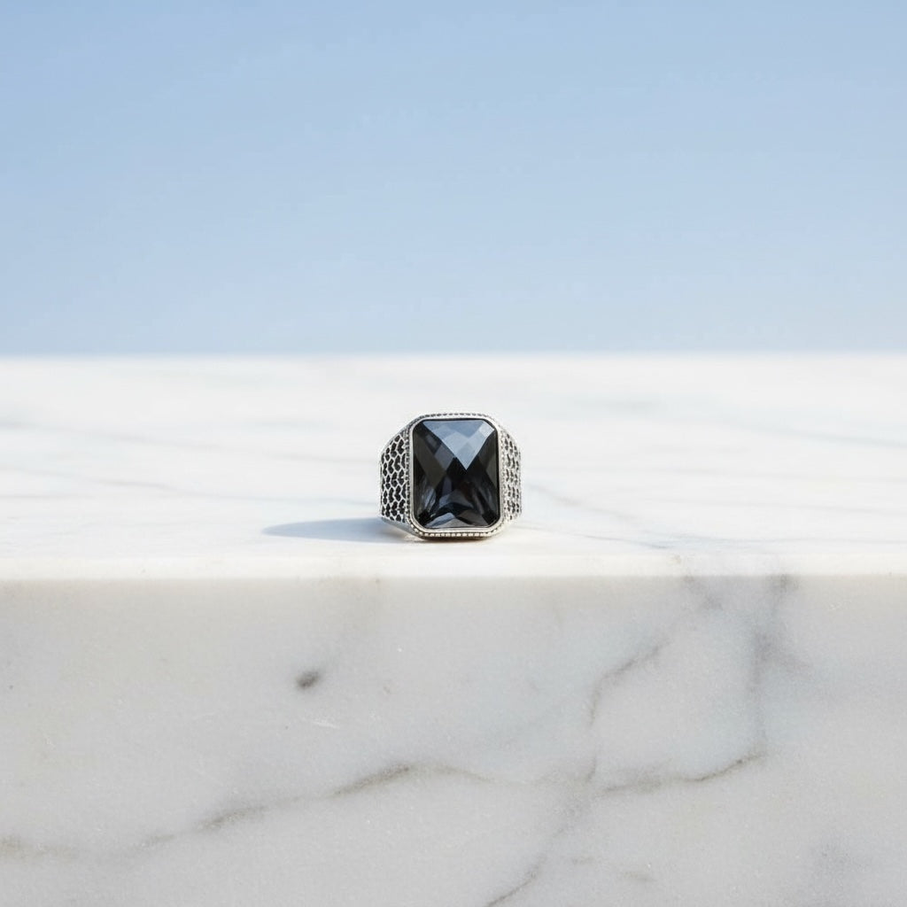 925 Silver Men's Ring With Black Stone LMR295