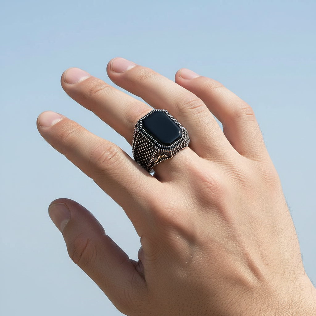 Herrenring aus 925er Silber mit Onyxstein LMR140