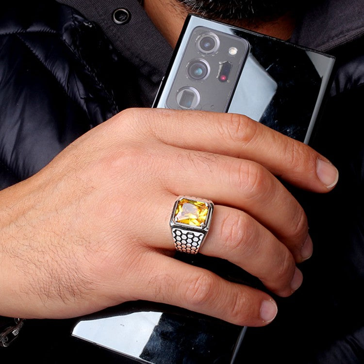 925 Sterling Silver Ring with Yellow Zirconia Stone