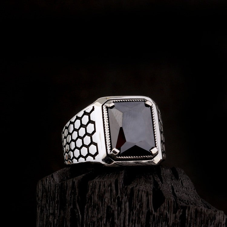 925 Sterling Silver Ring with Black Zirconia Stone