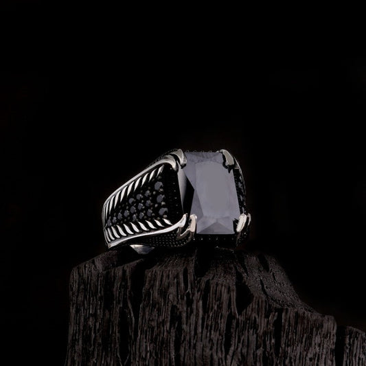 925 Sterling Zilveren Ring met Zwarte Zirconia Steen