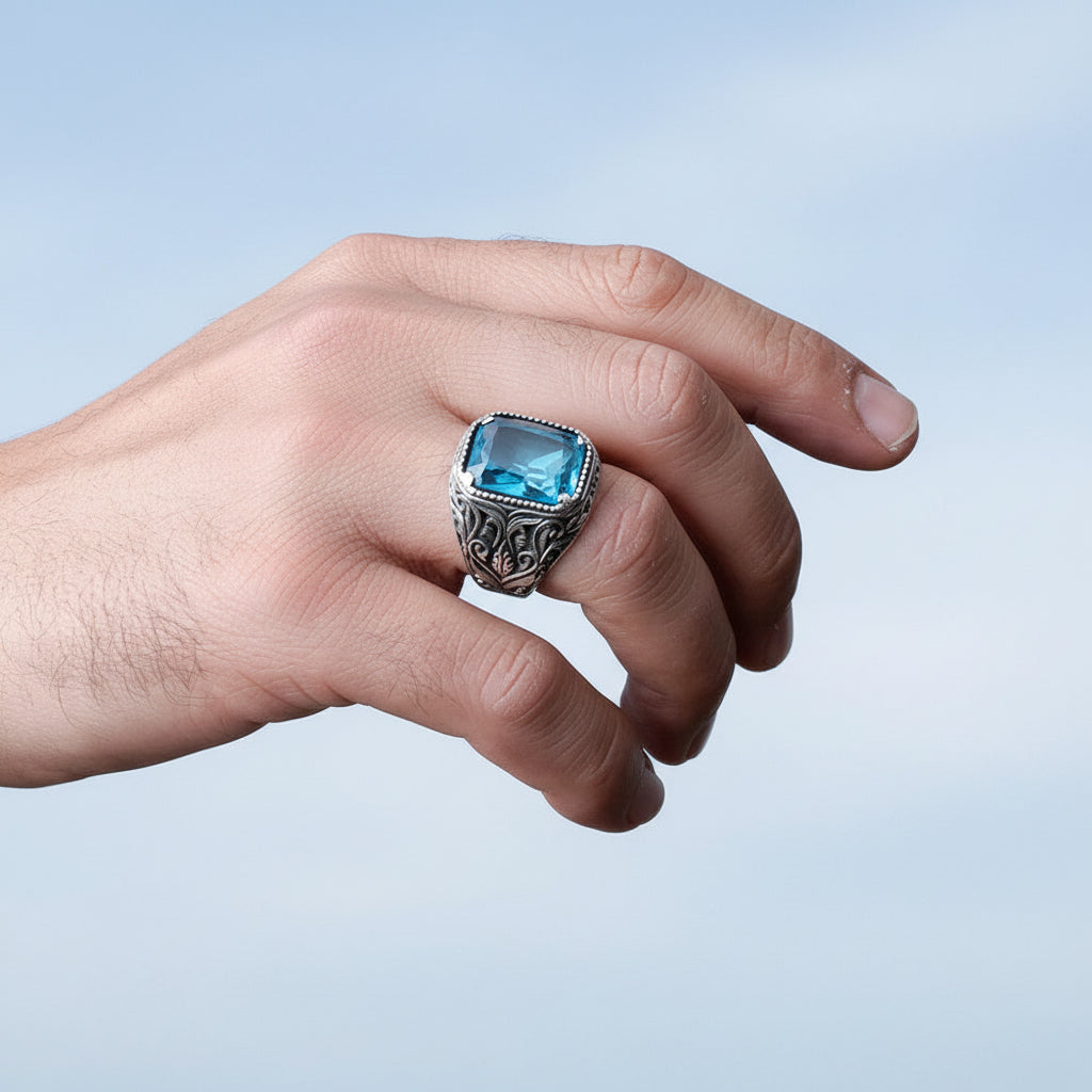 Zilveren heren ring met blauwe steen